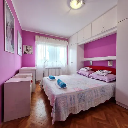 Ksenija * Novi Vinodolski