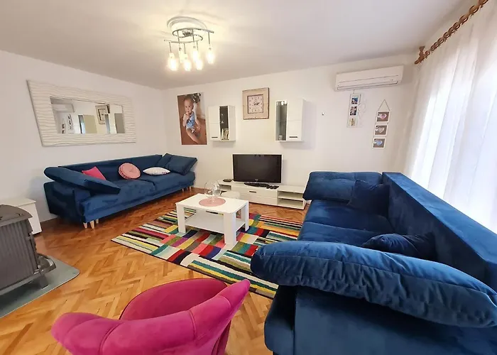 Ksenija דירה נובי ווינודולסקי
